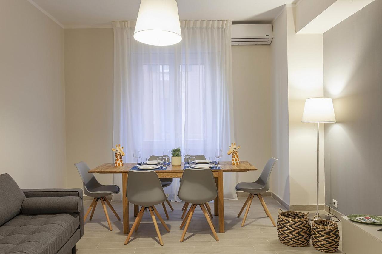 Carignano Design Apartments By Wonderful Italy เจนัว ภายนอก รูปภาพ