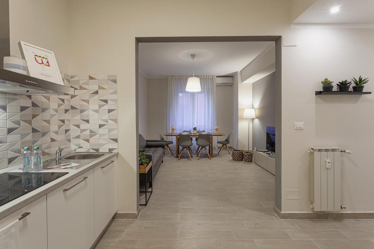 Carignano Design Apartments By Wonderful Italy เจนัว ภายนอก รูปภาพ