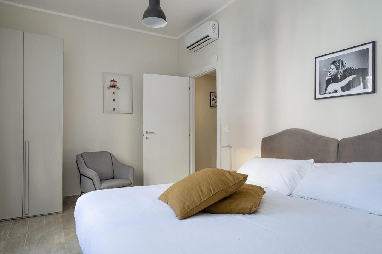 Carignano Design Apartments By Wonderful Italy เจนัว ภายนอก รูปภาพ